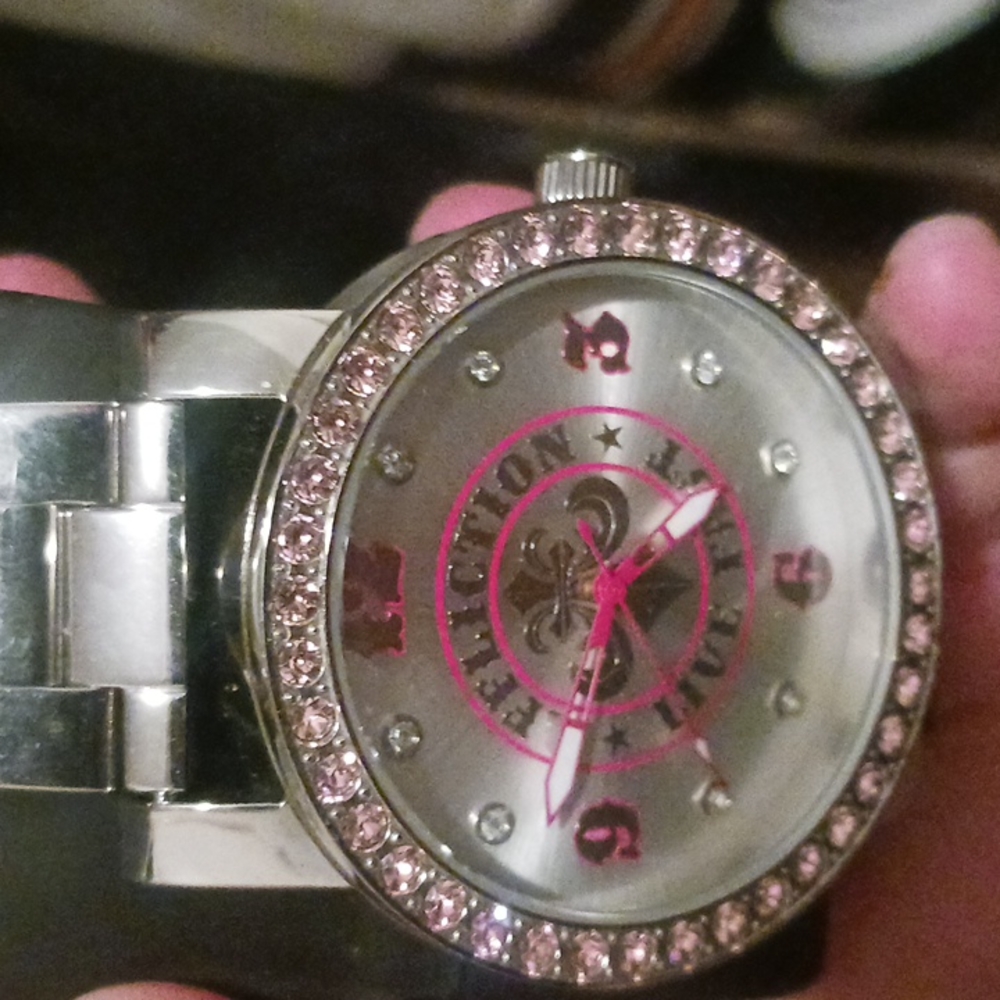 Affliction women's watch - Picture 2 of 9